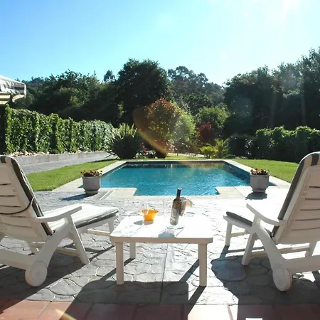 Sleeps 4 Pool Wifi Villa Gondomar